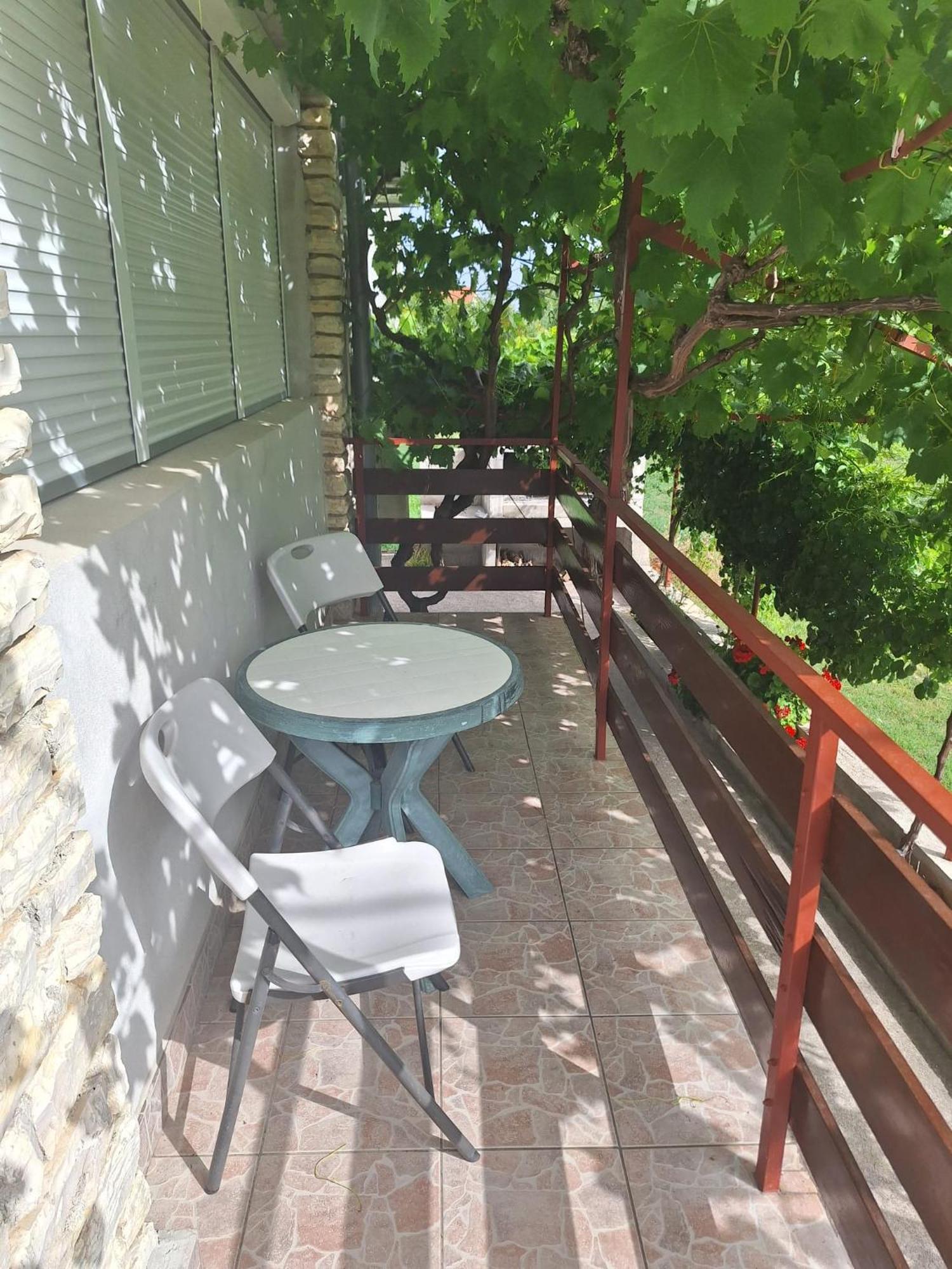 Apartmani Marija Pasman Exterior photo